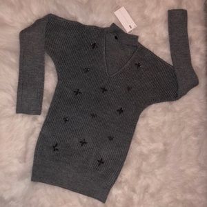 Gray wool jeweled top